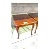 Image 2 : 3 WOODEN END TABLES WITH 1 DRAWER