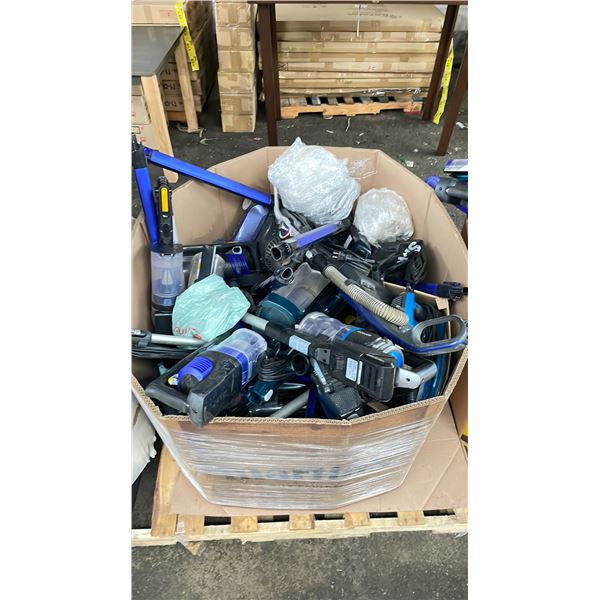 PALLET OF ASSORTED VACUUM CLEANERS *WORKING CONDITION UNKNOWN/MAY BE MISSING