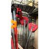 Image 3 : 2 VILEDA SPIN MOP SETS, ASSORTED MOPS (NO SPONGES/CLOTHS) & STANDING DUST PAN