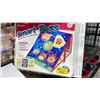 Image 2 : SMART TOSS BEAN BAG TOSS GAME, BOX OF 16" X 24" DRAWING PAPER, 26" X 36" FLANNEL BOARD & MORE