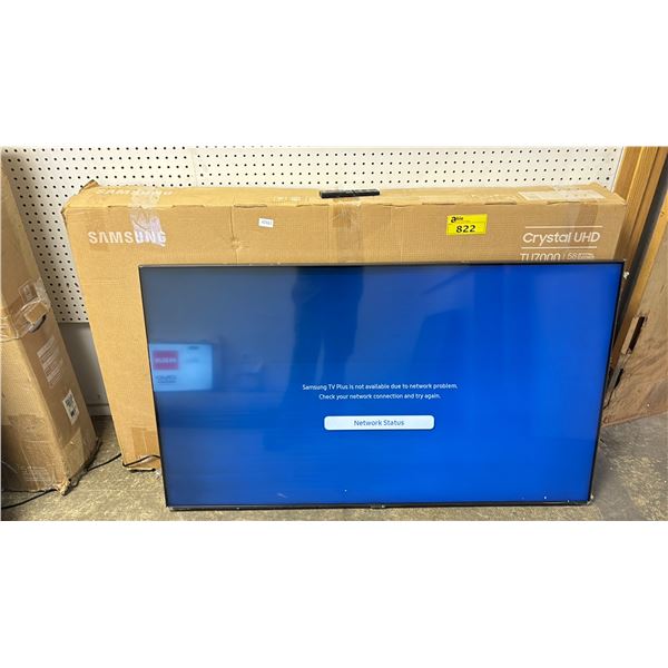 SAMSUNG 55" CRYSTAL UHD TV WITH REMOTE *NO STAND/FAINT DEAD PIXEL LINE/SCREEN FLICKERS*