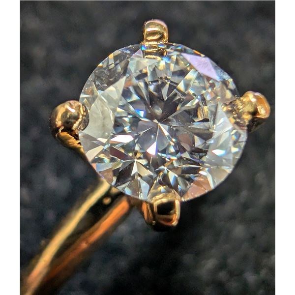10K(2.4G), LAB DIAMOND (0.9CT)RING, SIZE 6.5, APPRAISED INSURANCE VALUE $3100