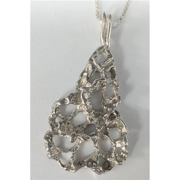 SILVER  NECKLACE