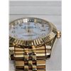 Image 3 : ROLEX DATE JUST 40 MM FULLY AUTOMATIC BRIGHT WHITE MOTHER OF PEARL DIAL ROLEX