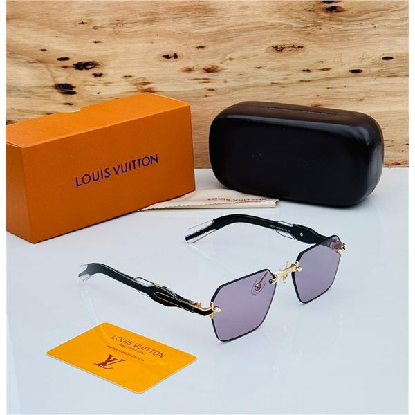 LOUIS VUITTON HIGH-END REPLICA SUNGLASSES. BRAND NEW IN BOX
