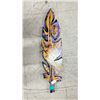 Image 5 : WOODEN WALL ART, 57 1/2" X 10" TABLE RUNNER & VINTAGE WATER CARRIER