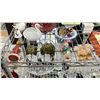 Image 9 : SHELF OF DECOR ITEMS & MORE