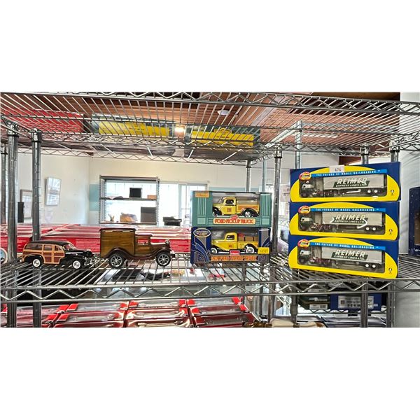 ATHEARNS IN MINIATURE REIMER EXPRESS LINE HO SCALE TRUCKS, 2 DIECAST FORD PICKUPS & A MODEL
