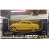 Image 2 : 3 DIECASTS - 2 CARS & A TRAILER