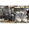 Image 2 : SHELF OF MENS/WOMENS SHOES IN VARIOUS SIZES