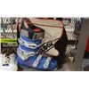 Image 2 : SHELF OF SKI BOOTS, SKI POLES, GLOVES & MORE