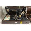 Image 2 : SINGER SEWING MACHINE WITH POWER CORD, FOOT PEDAL & CASE