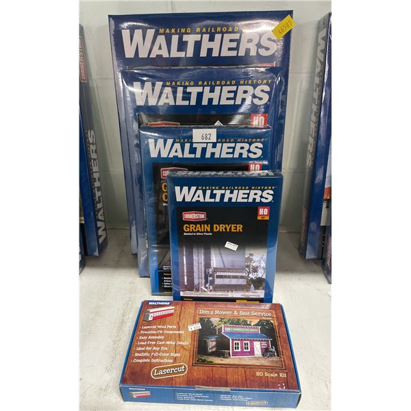 FIVE WALTHERS HO SCALE MODEL TRAIN SCENIC STRUCTURE KITS