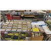 Image 1 : SHELF OF HO SCALE MODEL TRAIN SCENIC ACCESSORIES