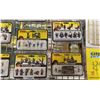 Image 3 : SHELF OF HO SCALE MODEL TRAIN SCENIC ACCESSORIES