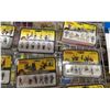 Image 4 : SHELF OF HO SCALE MODEL TRAIN SCENIC ACCESSORIES