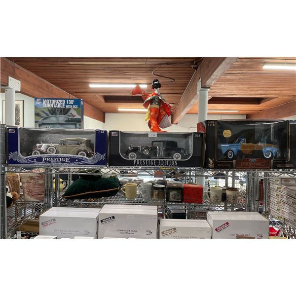 3 ASSORTED DIE CAST VEHICLES