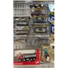 Image 3 : 1941 FLATBED DIE CAST TRUCK & ASSORTED HO SCALE MODEL TRAIN VEHICLES