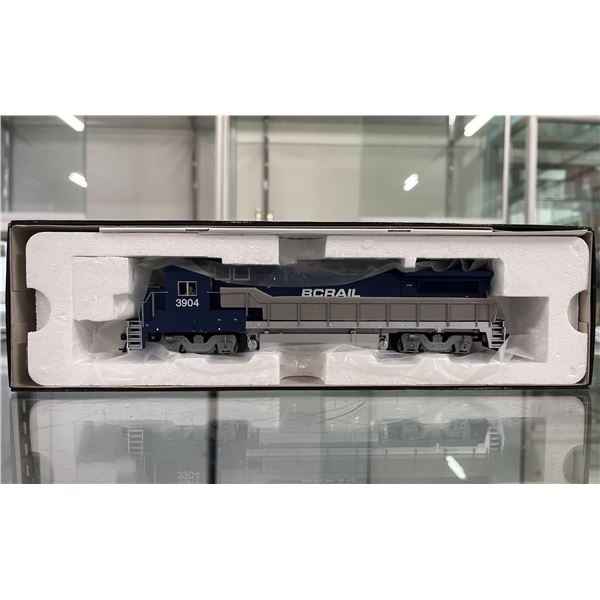 ATLAS BC RAIL DASH 8-39B LOCOMOTIVE HO SCALE MODEL TRAIN *QSI SOUND - WORKS WITH DC & DCC*
