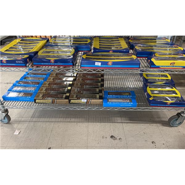 SHELF OF TRAINS CANADA, TRUELINE TRAINS GOLD SERIES & ATHEARNS HO SCALE MODEL TRAINS