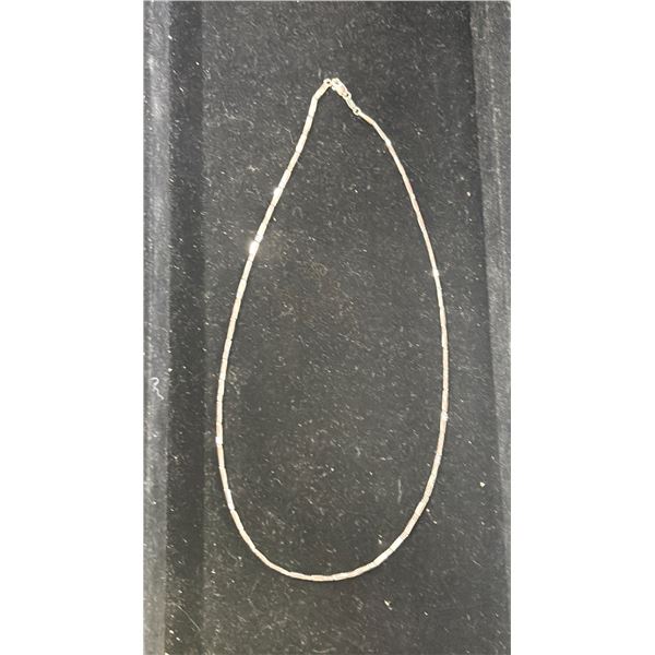PLATINUM BAR LINK CHAIN 6.6 GRAMS 45CM LENGTH APPRAISED REPLACEMENT VALUE: $1,900