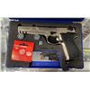 Image 2 : WALTHER CP 33 COMPETITION .177 CAL CO2 GUN WITH HARD TRANSPORT CASE