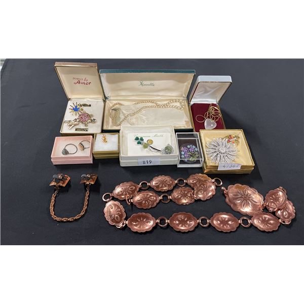 ASSORTED JEWELRY