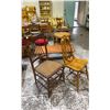 Image 2 : 2 ANTIQUE CHAIRS