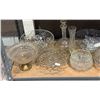 Image 3 : SHELF OF ASSORTED CRYSTALWARE & GLASSWARE