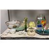 Image 2 : SHELF OF ASSORTED ITEMS INCLUDING; DINNERWARE, VASES, TEAPOTS & MORE