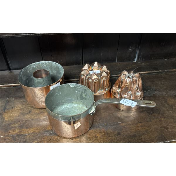 COPPER POT & 3 ASSORTED COPPER MOLDS