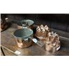Image 2 : COPPER POT & 3 ASSORTED COPPER MOLDS