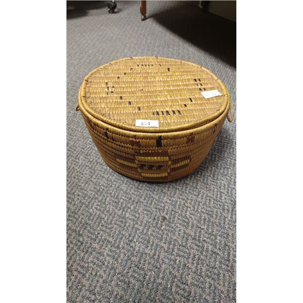 HAND WOVEN COAST SALISH LIDDED BASKET