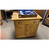 Image 1 : 2-DOOR 1-DRAWER CABINET 28" X 18" X 30"