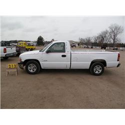 2001 Chev 1500  2x4