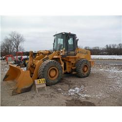 Case 621B loader