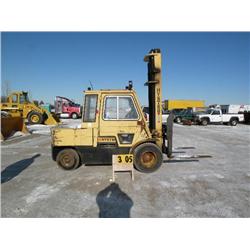 Hyster 100 fork lift