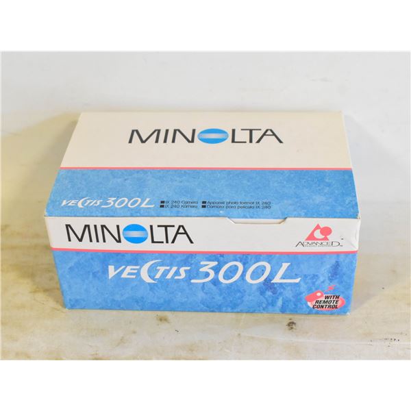 MINOLTA VECTIS 300L 35MM CAMERA W BOX
