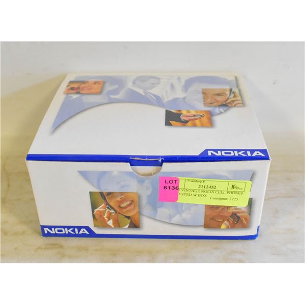 PAIR VINTAGE NOLIA CELL PHONES UNTESTED W BOX