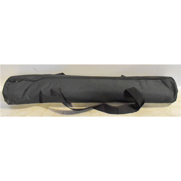 TRIPOD IN CARRYING BAG