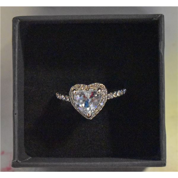 HEART RING BAND WITH CRYSTALS SIZE 7