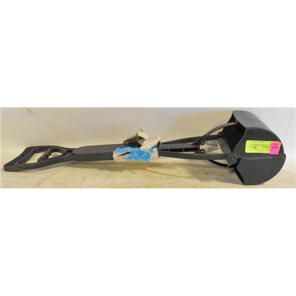 NEW POOPER SCOOPER GRABBER