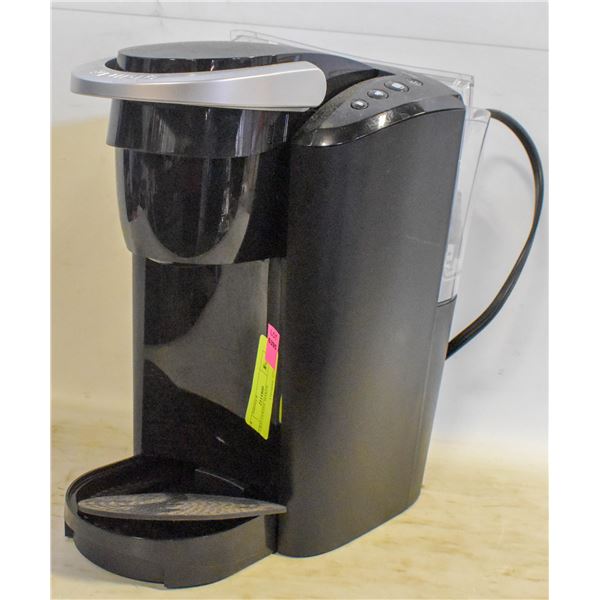 KEURIG COFFEE MAKER