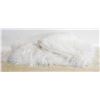Image 1 : 2 FAUX FUR RUGS APROX24"X30"