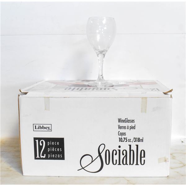 12 LIBBEY WINE GLASSES