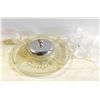 Image 1 : DIVIDED SERVING DISH WITH 4 GLASSES