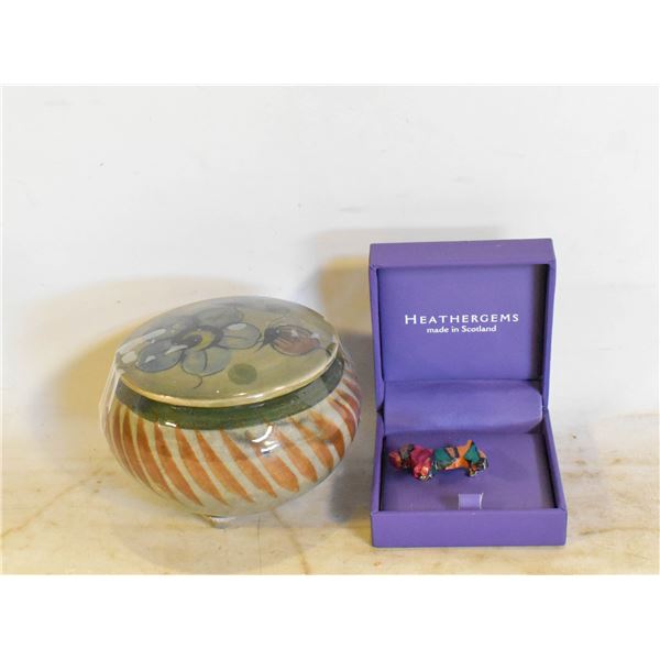 SCOTTIE DOG HEATHERGEMS MADE IN SCOTLAND BROOCH +