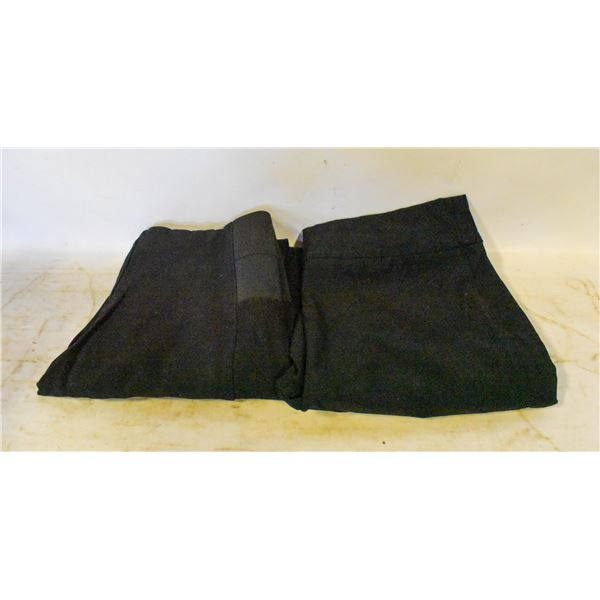 LADIES ALFRED SUNG AND SHINESTAR LARGE DRESS