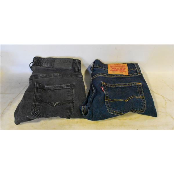 MENS 32 LEVIS AND GUESS JEANS