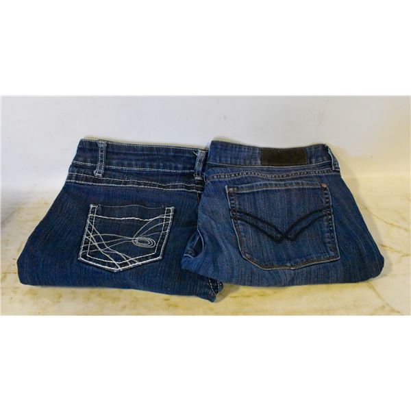 LADIES SZ 32 CARELLI AND WILLIAM RAST JEANS
